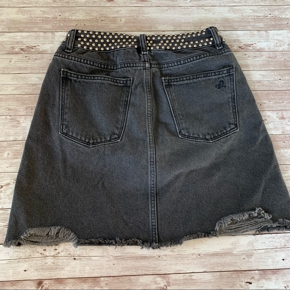 DL1961 Georgia Gray High Rise Wilder Studded Distressed Mini Denim Jean Skirt - Picture 7 of 14